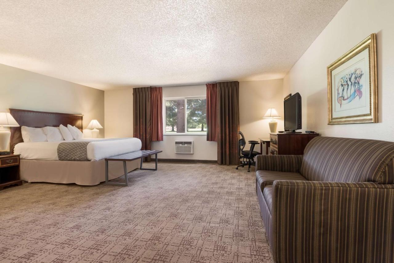 Surestay Hotel By Best Western Thomson Εξωτερικό φωτογραφία