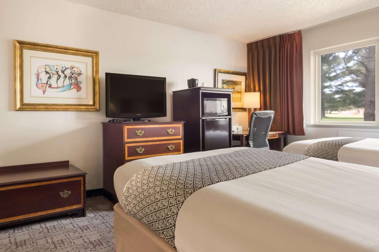 Surestay Hotel By Best Western Thomson Εξωτερικό φωτογραφία