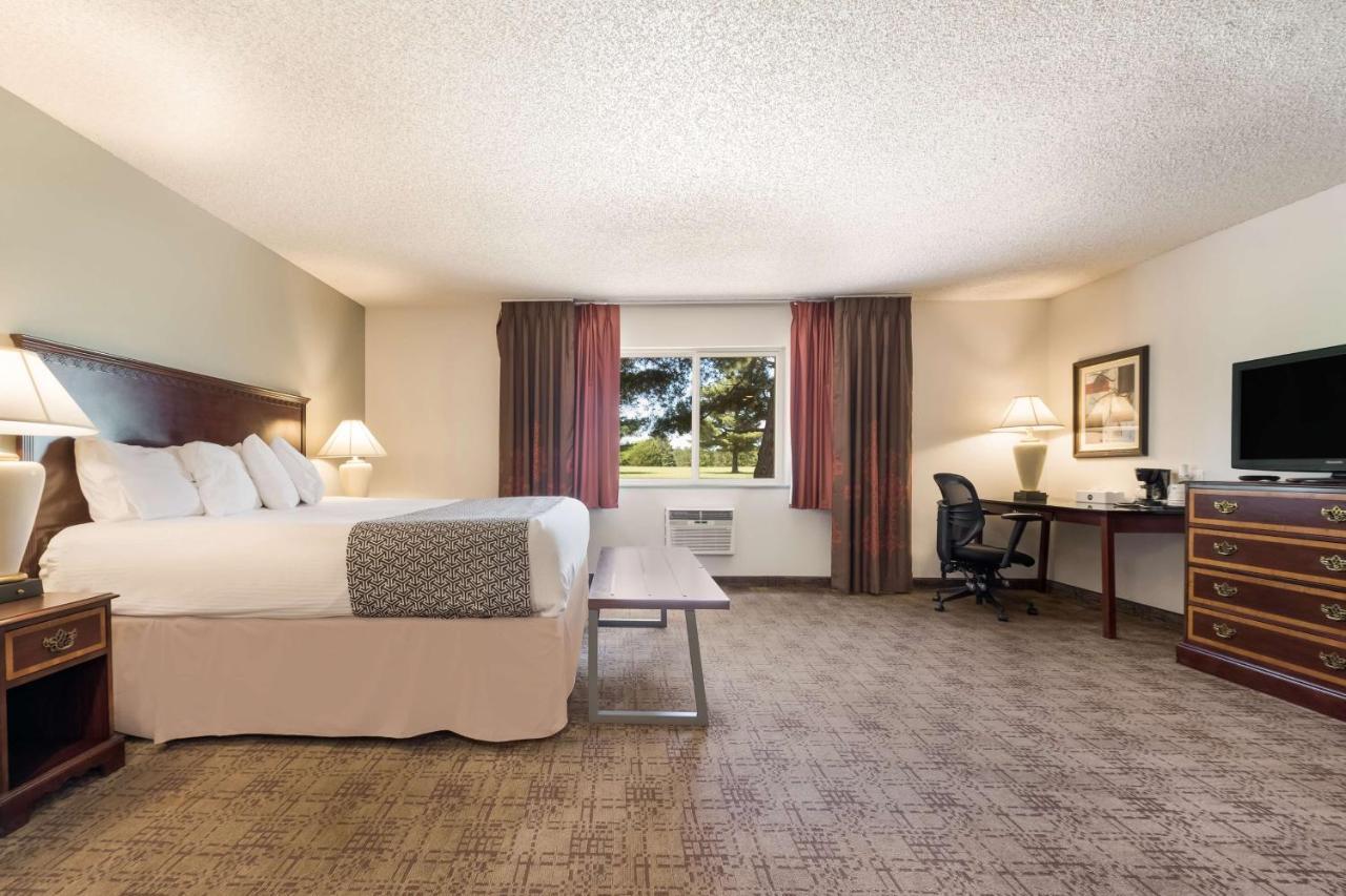 Surestay Hotel By Best Western Thomson Εξωτερικό φωτογραφία