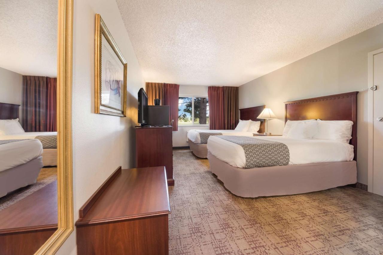 Surestay Hotel By Best Western Thomson Εξωτερικό φωτογραφία