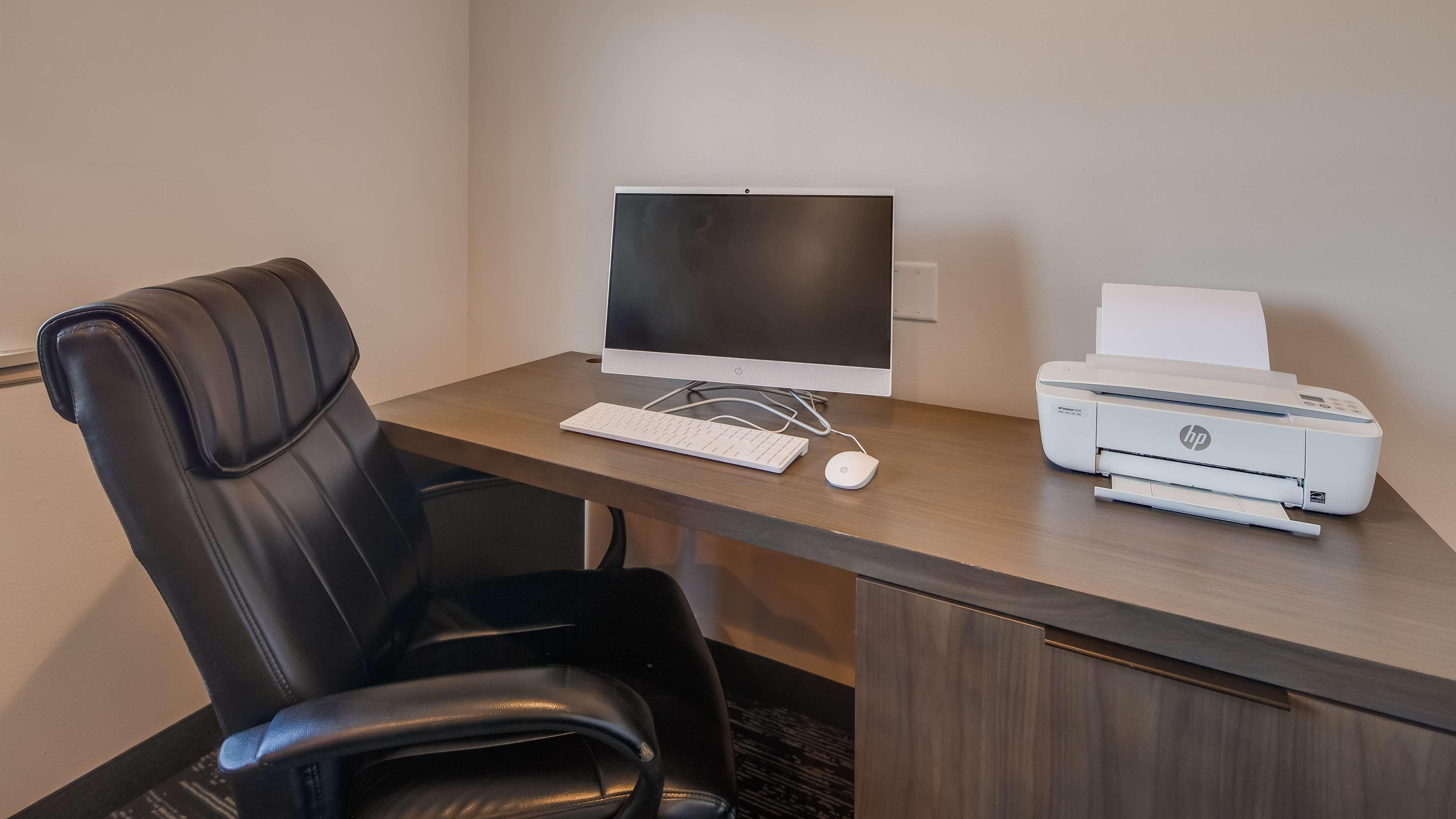 Surestay Hotel By Best Western Thomson Εξωτερικό φωτογραφία