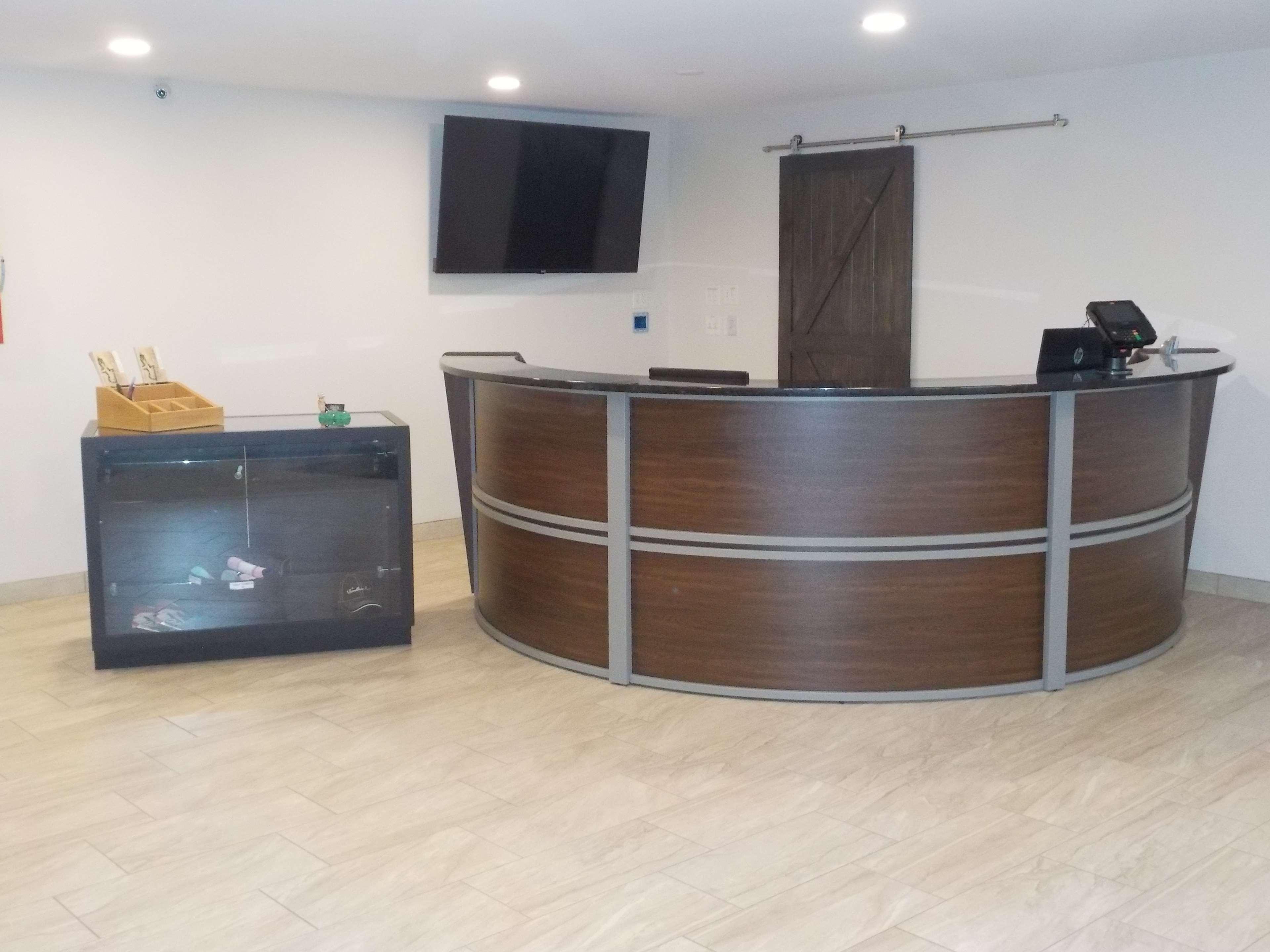 Surestay Hotel By Best Western Thomson Εξωτερικό φωτογραφία