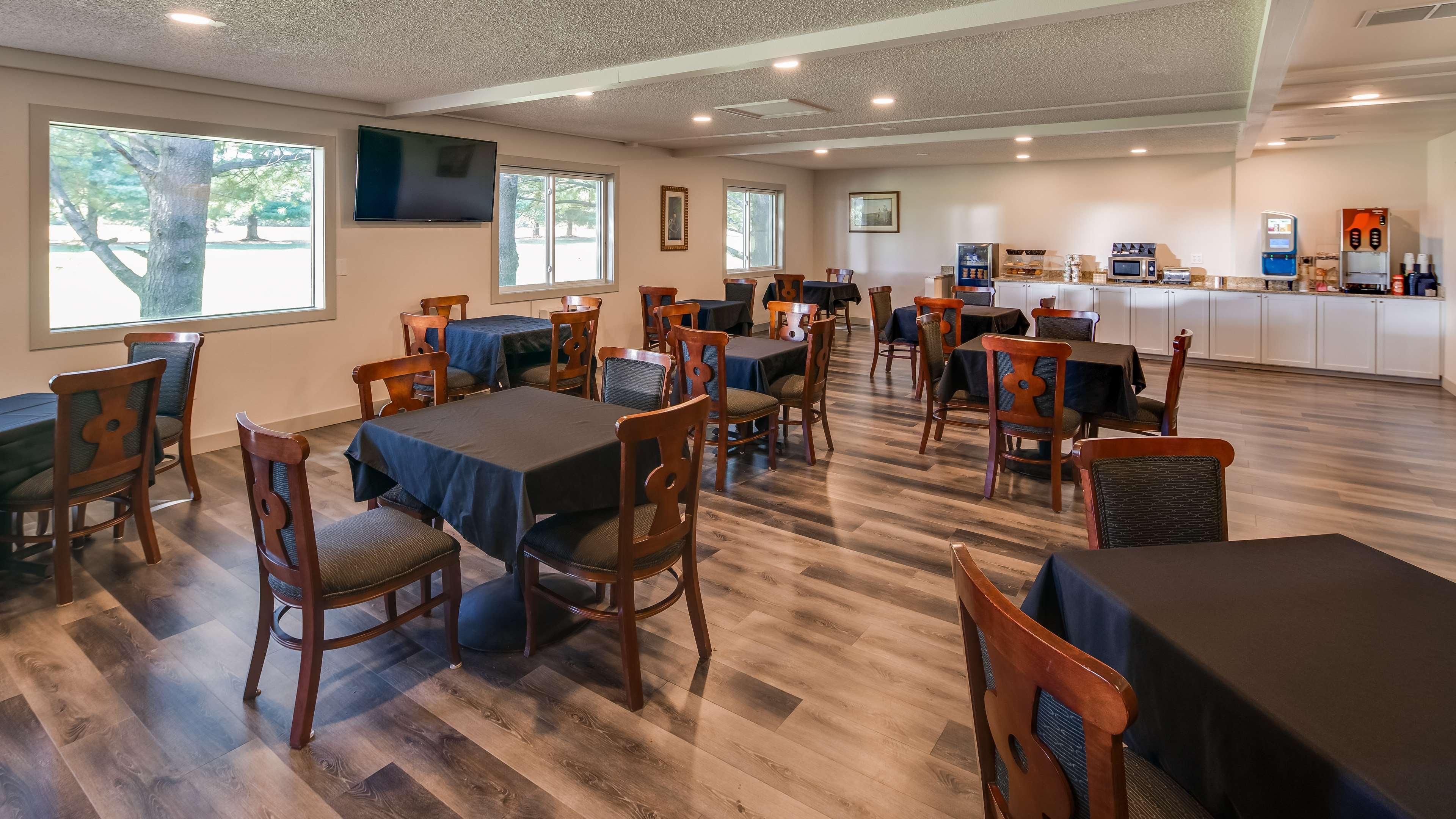 Surestay Hotel By Best Western Thomson Εξωτερικό φωτογραφία